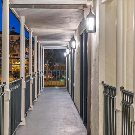 Casa Jardin - Boutique Suites In Downtown Santa Barbara Kültér fotó